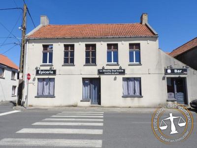 Maison - 427 m² - 10 pièces