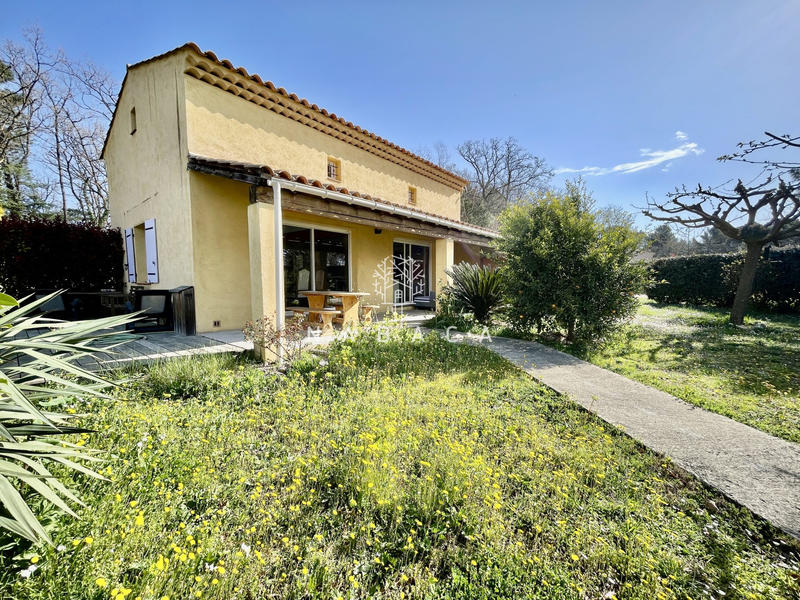 Maison - 114 m² - 4 pièces