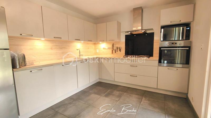 Villa - 127 m² - 5 pièces