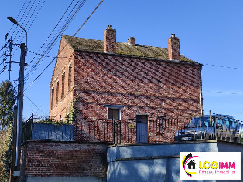 Maison - 180 m² - 7 pièces