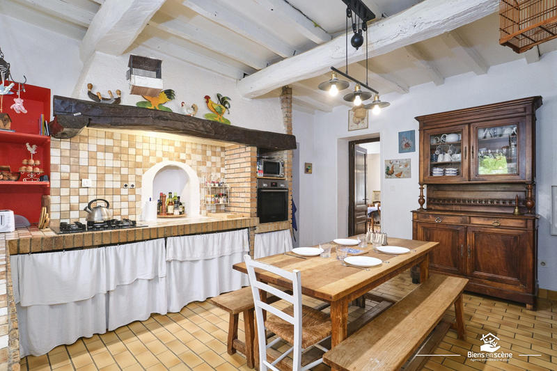 Maison ancienne - 450 m² - 13 pièces