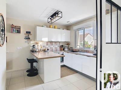 Maison - 91 m² - 5 pièces