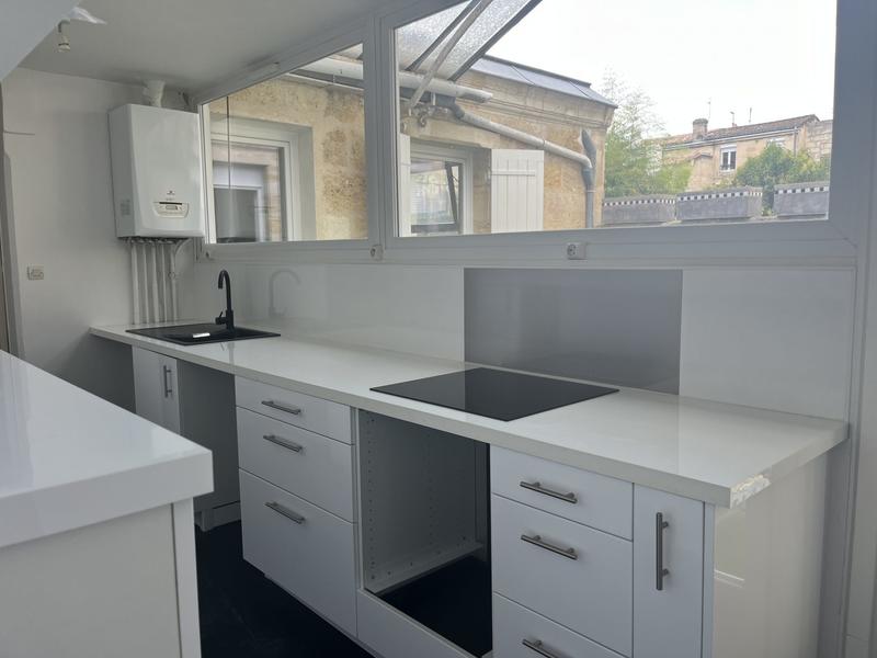 Appartement - 80 m² - 4 pièces