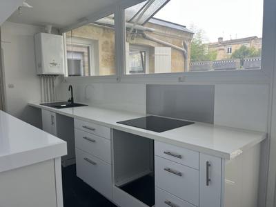 Appartement - 80 m² - 4 pièces