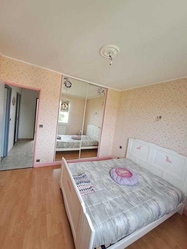 Maison - 98 m² - 6 pièces