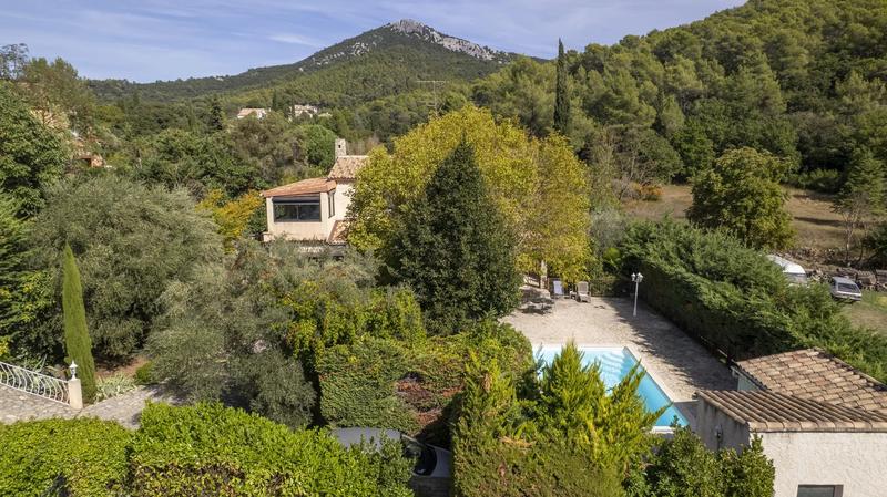 Maison de village - 155 m² - 7 pièces