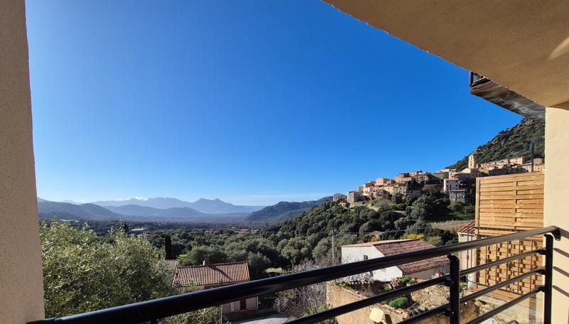 Maison de village - 130 m² - 6 pièces