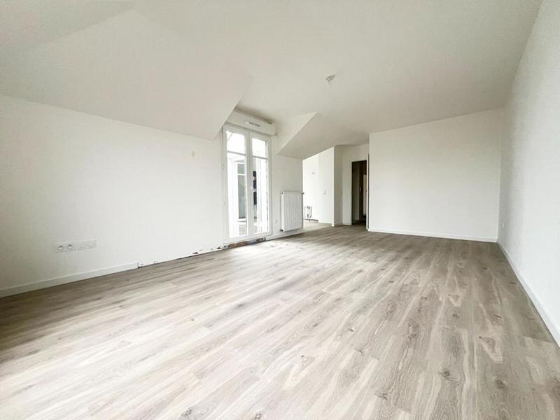 Appartement - 83 m² - 4 pièces