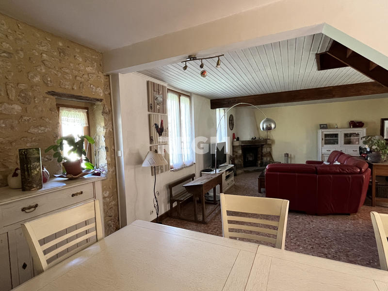 Maison - 157 m² - 5 pièces