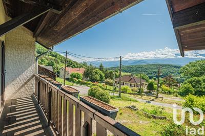 Maison - 185 m² - 5 pièces