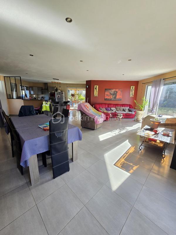 Villa - 110 m² - 5 pièces