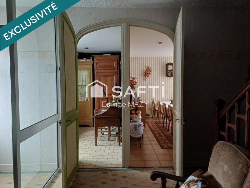 Maison de ville - 245 m² - 13 pièces