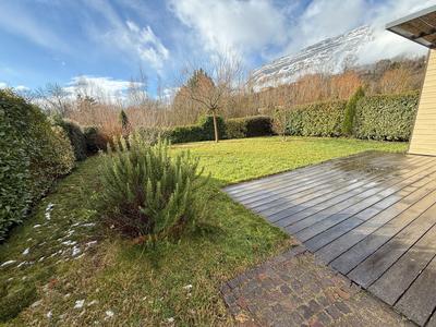 Maison contemporaine - 121 m² - 6 pièces