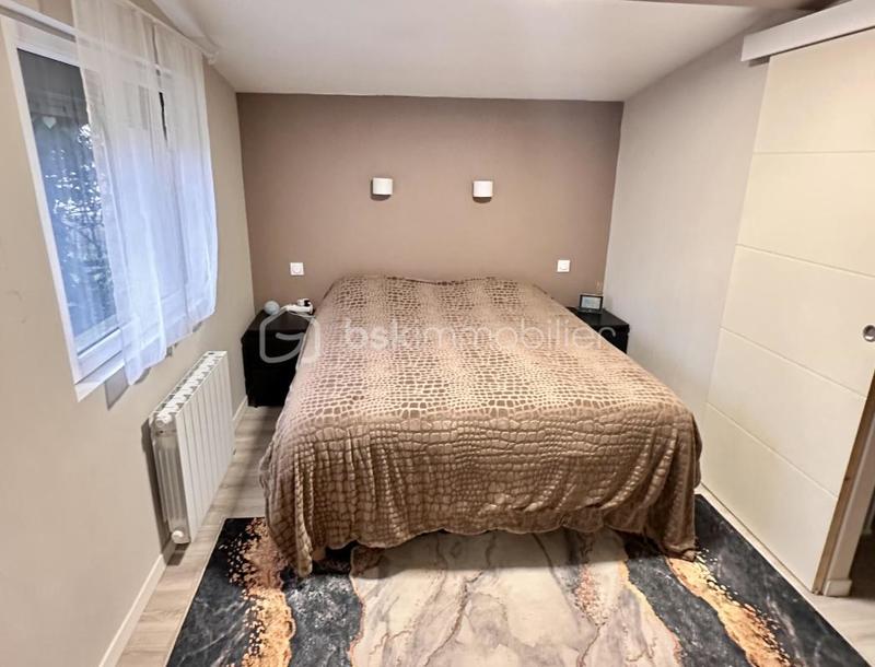 Maison traditionnelle - 110 m² - 5 pièces