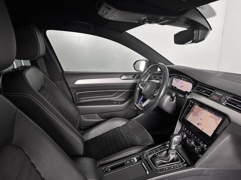 Volkswagen Passat Sw Gte 218ch Cockpit Cuir Chauff Matrix Beam Camera360 Carplay Regul Acc Ja18p
