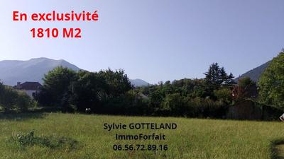 Terrain - 1 810 m²