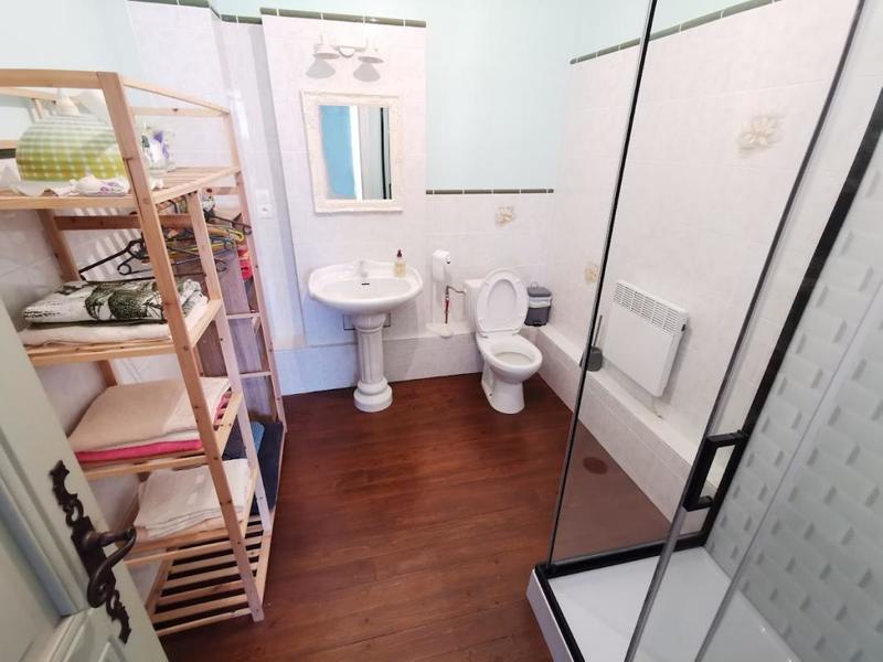 Maison - 320 m² - 7 pièces