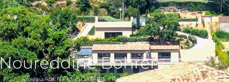 Villa - 260 m² - 7 pièces