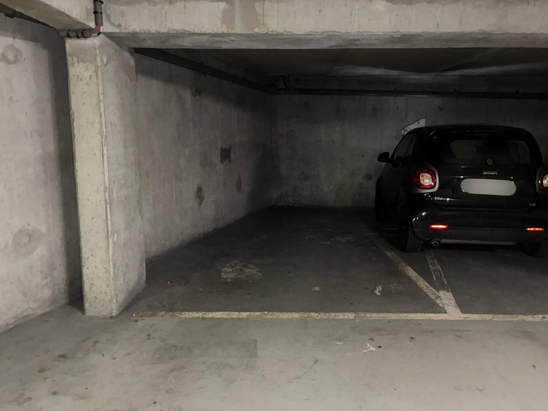 Parking / Garage - 149 m²