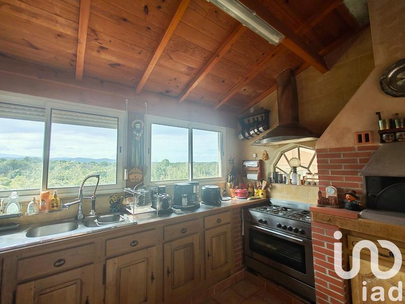 Maison - 290 m² - 8 pièces