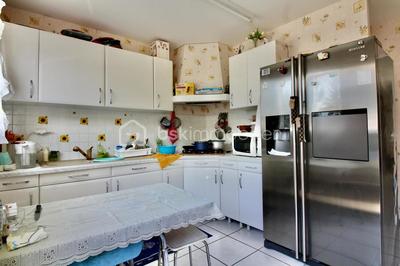 Maison - 88 m² - 4 pièces