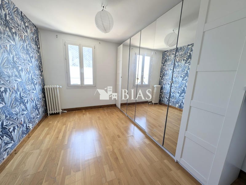 Maison ancienne - 252 m² - 7 pièces