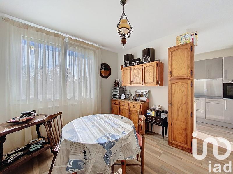 Maison - 85 m² - 5 pièces