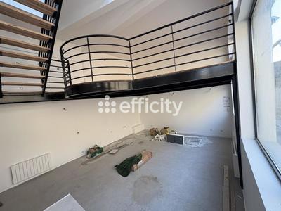 Loft - 180 m² - 5 pièces