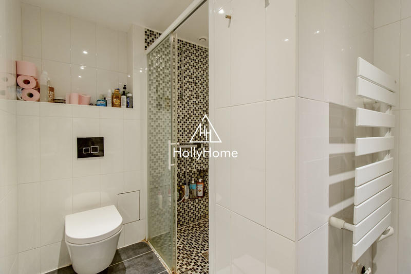 Appartement - 90 m² - 5 pièces