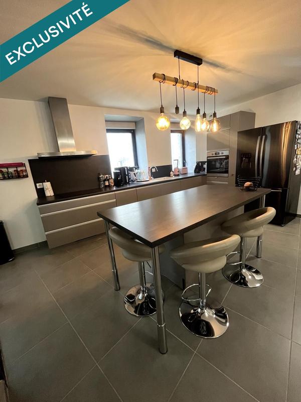 Appartement - 81 m² - 3 pièces