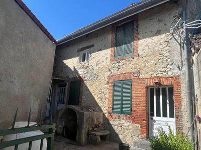 Maison ancienne - 160 m² - 10 pièces