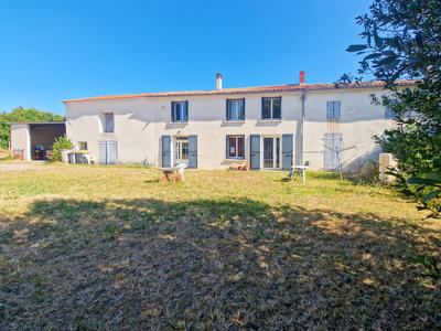 Maison - 150 m² - 6 pièces