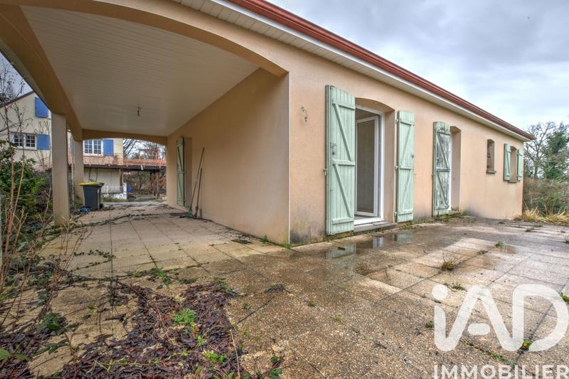 Maison de village - 93 m² - 5 pièces