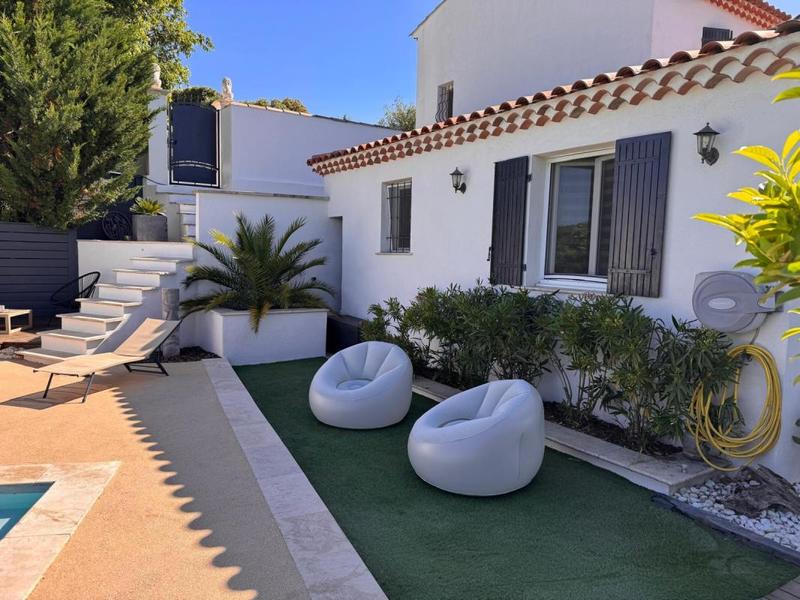 Maison traditionnelle - 139 m² - 5 pièces