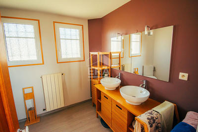 Maison - 147 m² - 5 pièces