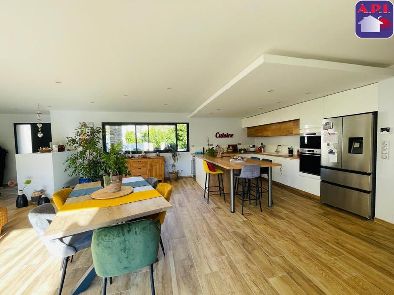 Maison contemporaine - 180 m² - 4 pièces