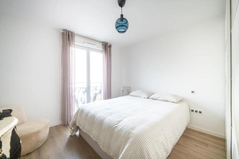 Appartement - 65 m² - 2 pièces