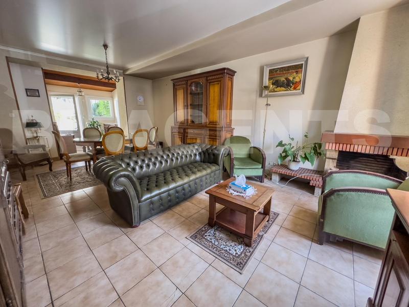 Maison - 92 m² - 4 pièces