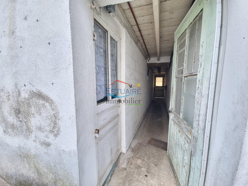 Maison ancienne - 196 m² - 8 pièces