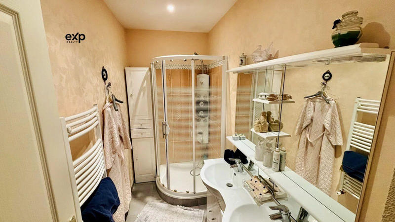 Duplex - 179 m² - 6 pièces