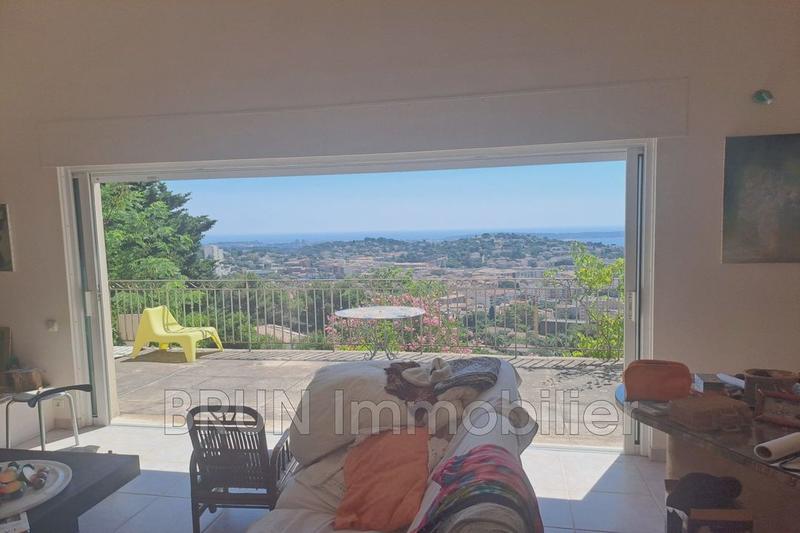 Maison - 217 m² - 5 pièces