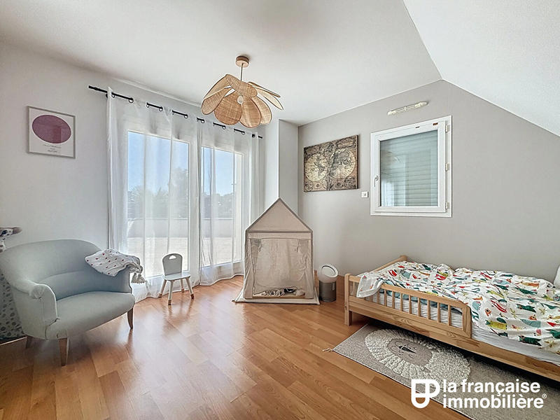 Maison - 170 m² - 7 pièces