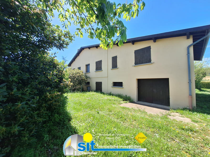 Maison - 186 m² - 10 pièces