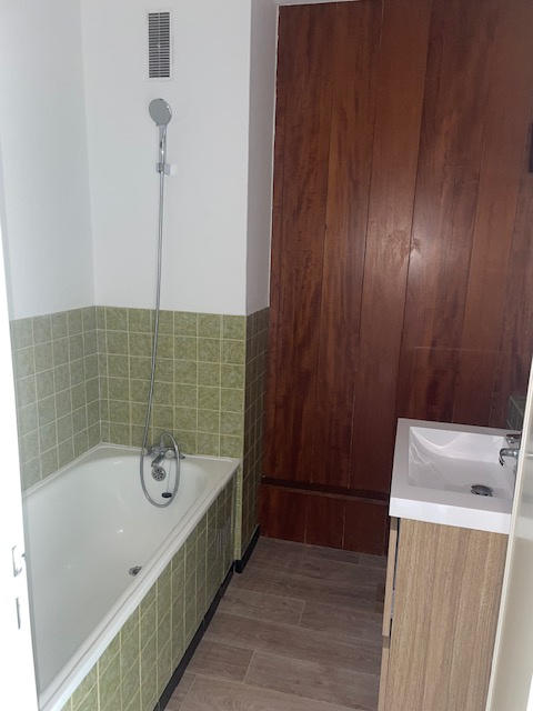 Appartement - 79 m² - 4 pièces