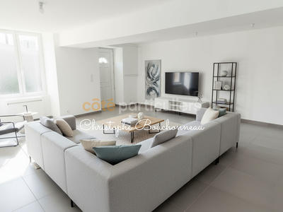 Maison - 80 m² - 4 pièces