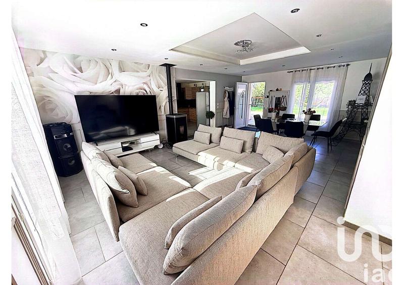 Maison - 153 m² - 5 pièces