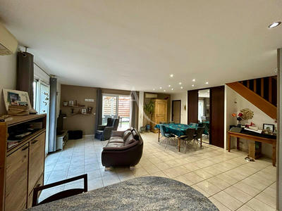 Maison - 112 m² - 4 pièces