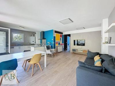 Appartement - 83 m² - 4 pièces