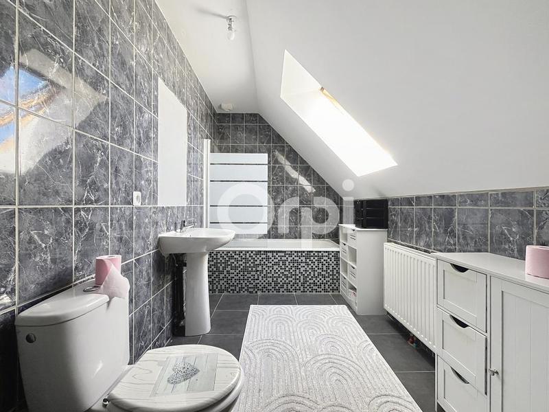 Pavillon - 108 m² - 5 pièces