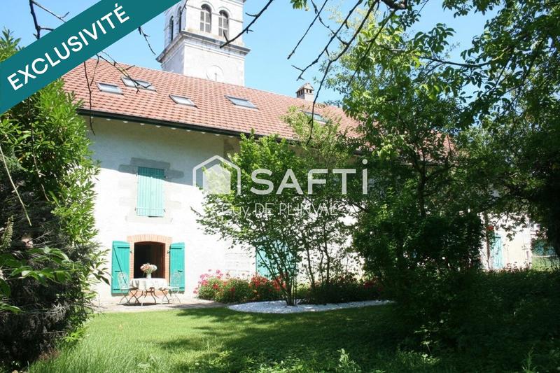 Maison - 558 m² - 23 pièces